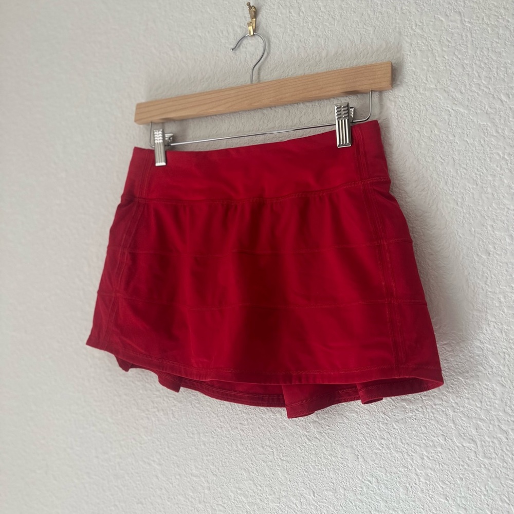 Pace rival skirt in dark red